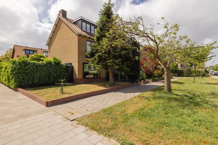 Santpoortse Dreef 162 in Santpoort-Noord foto