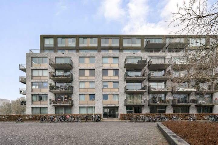 Saskia van Uijlenburgkade 122 in Amsterdam