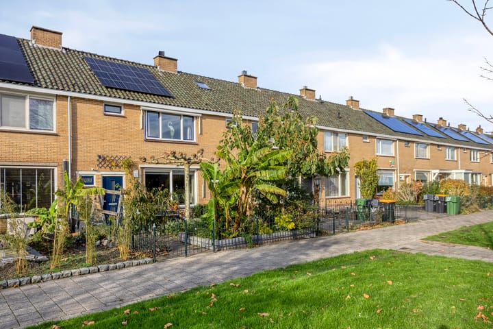 Saturnuslaan 29 in Heerhugowaard foto