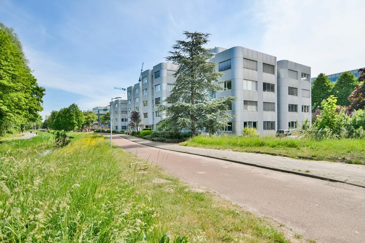 Saturnusstraat 165 in Hoofddorp foto