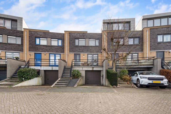 Scarlattistraat 6 in Capelle aan den IJssel