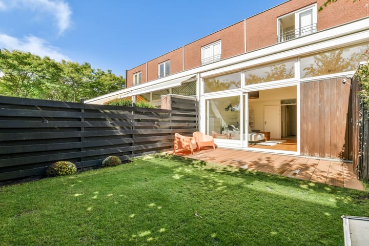 Schaarbeekstraat 69 in Amsterdam foto