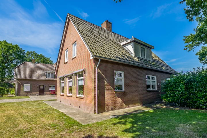 Schapelsteeg 5 in Uffelte foto