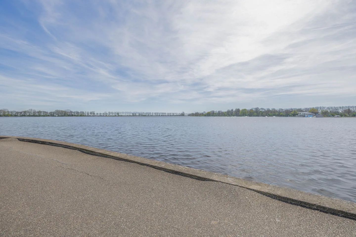 Schapenland 20 in Velserbroek