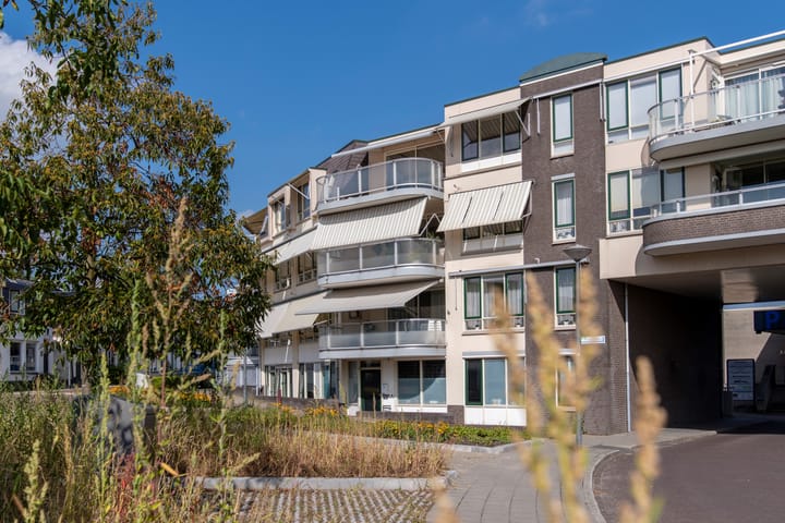 Scheepjeshof 201 in Veenendaal foto