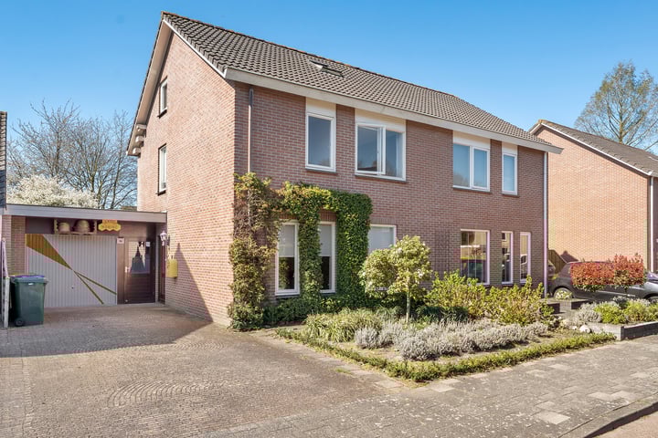 Schemperserf 34 in Staphorst foto