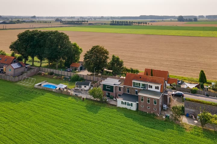 Schenkeldijk 108 in 's-Gravendeel foto