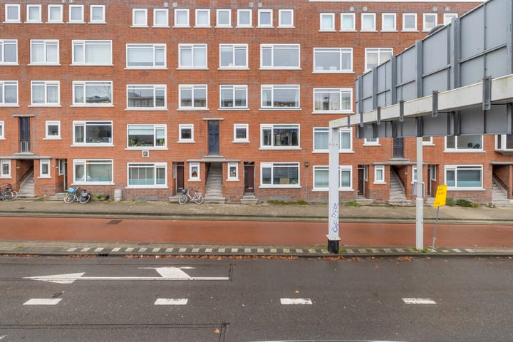 Schieweg 243B in Rotterdam foto