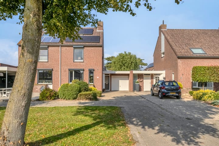 Schijfweg-Zuid 12 in Kessel foto