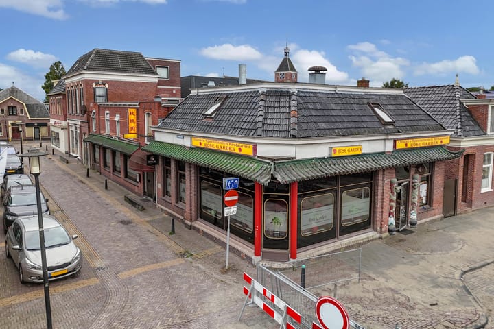 Schoolstraat 1 in Uithuizen foto