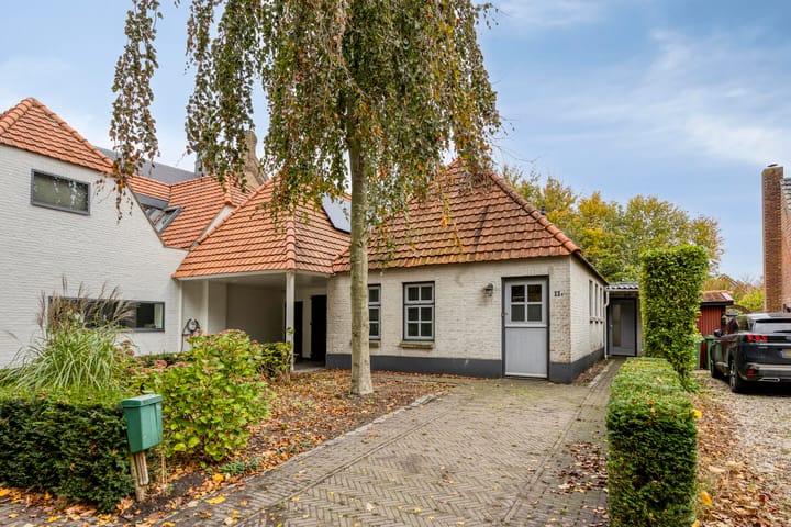 Schoolstraat 11a in Hooge Mierde foto