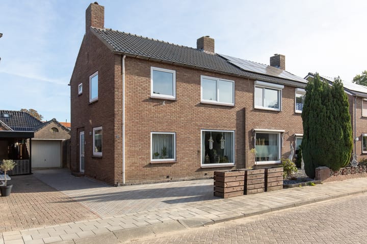 Schoolstraat 12 in Beek foto