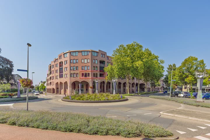 Schoolstraat 22 in Bussum foto