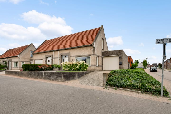 Schoolstraat 48 in Thorn foto