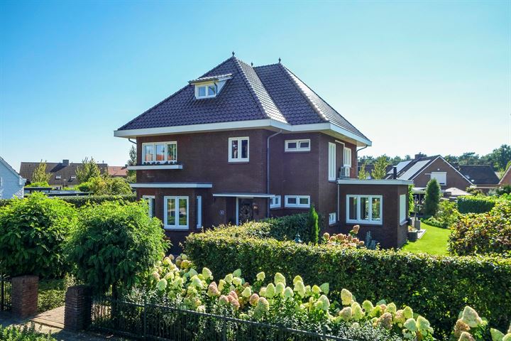 Schoolstraat 6 in Swolgen foto