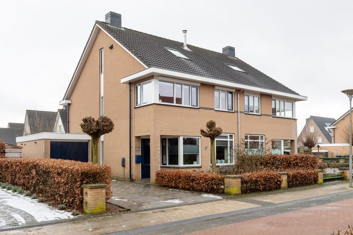 Schoutambt 20 in Steenwijk
