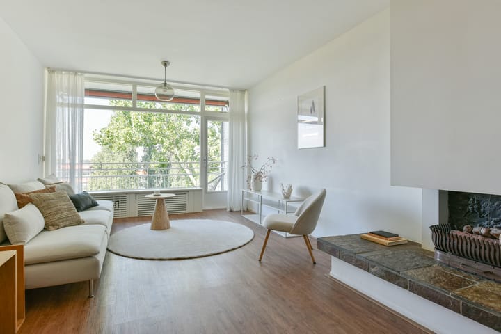 Schouwenselaan 111 in Amstelveen foto