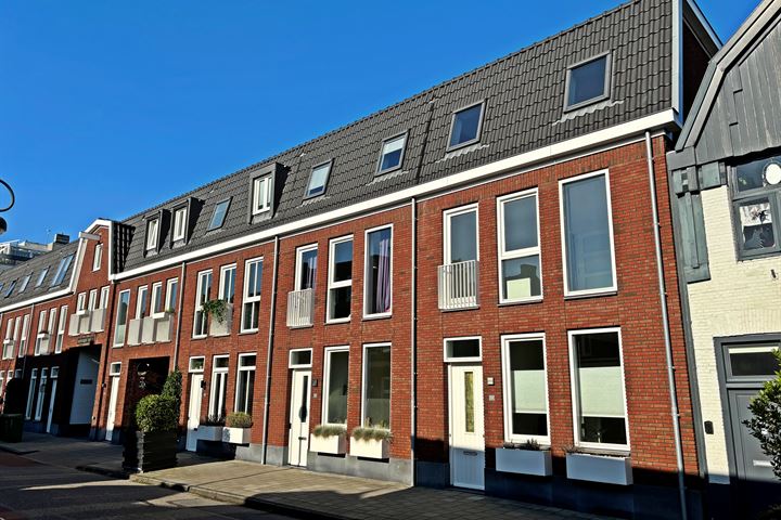 Schouwtjeslaan 19A in Haarlem foto