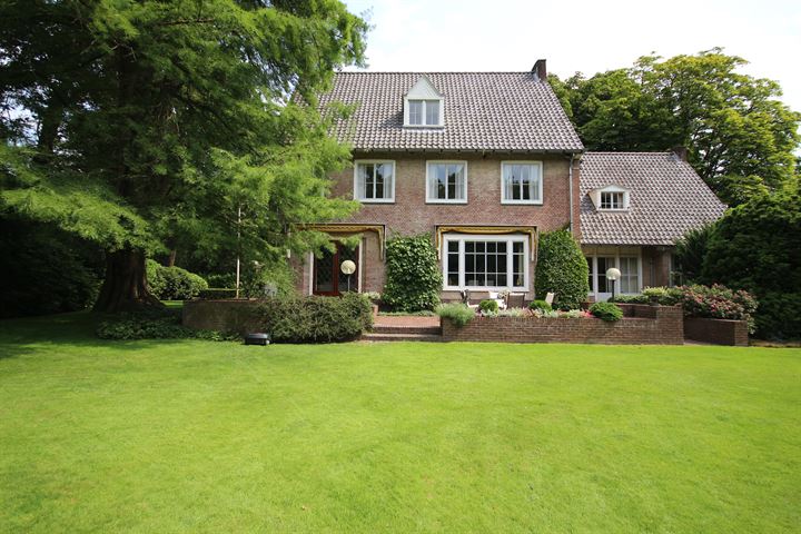 Schouwweg 60 in Wassenaar foto