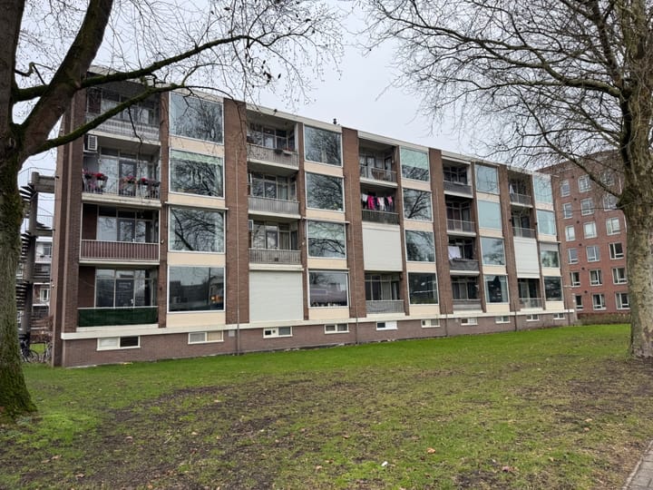 Schrijverspark 175 in Veenendaal