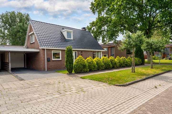 Schulte Alinghlaan 12 in Gasselte