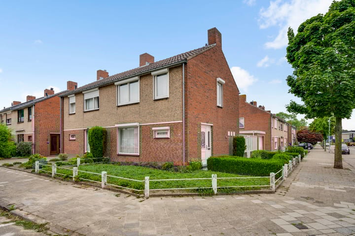 Schuttebeemd 111 in Weert