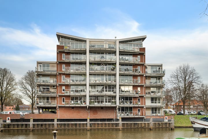 Schuttevaerkade 111 in Zwolle