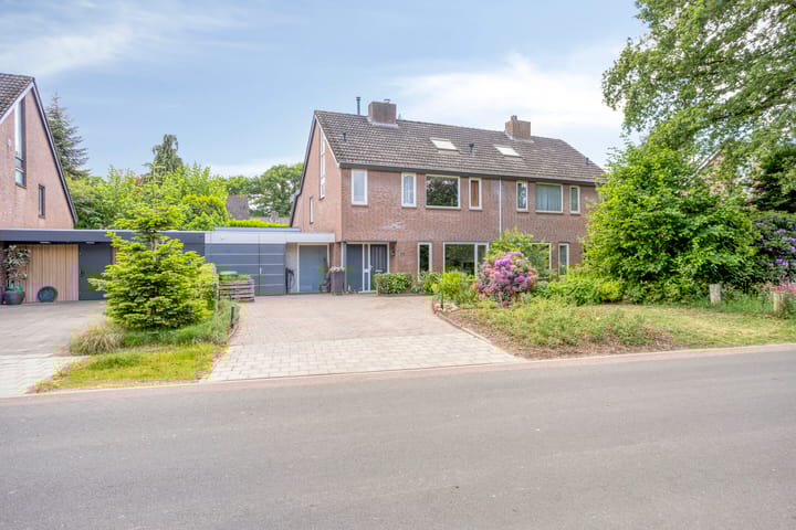 Schweitzerlaan 35 in Eindhoven foto