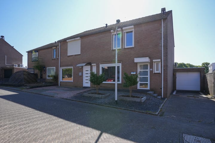 Seingeverstraat 18 in Hoensbroek foto