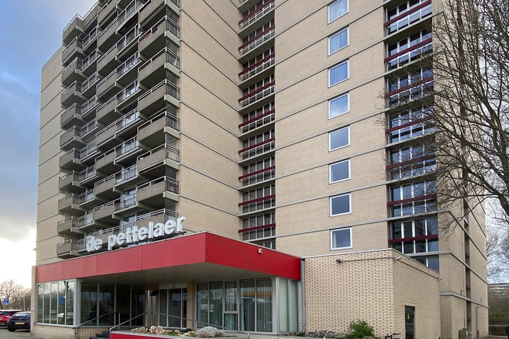 Senecalaan 16 in 's-Hertogenbosch foto