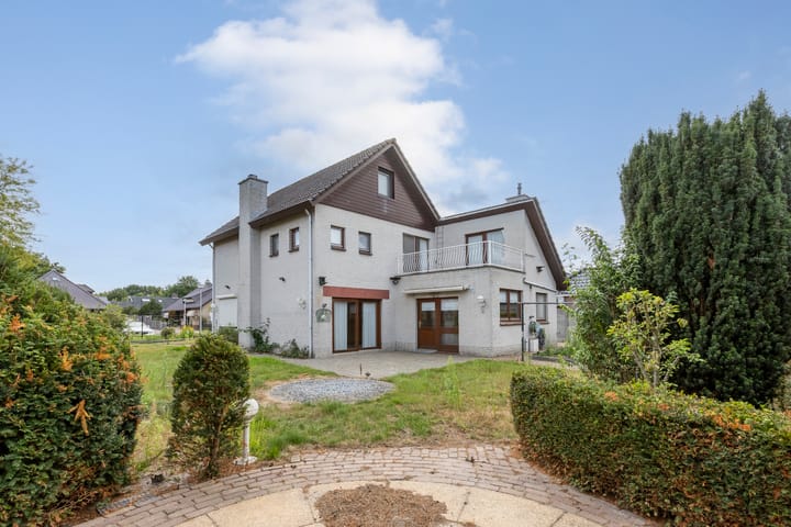 Seringenstraat 28 in St. Willebrord foto