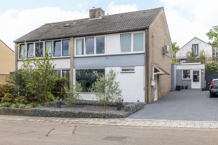 Shomonstraat 17 in Margraten foto