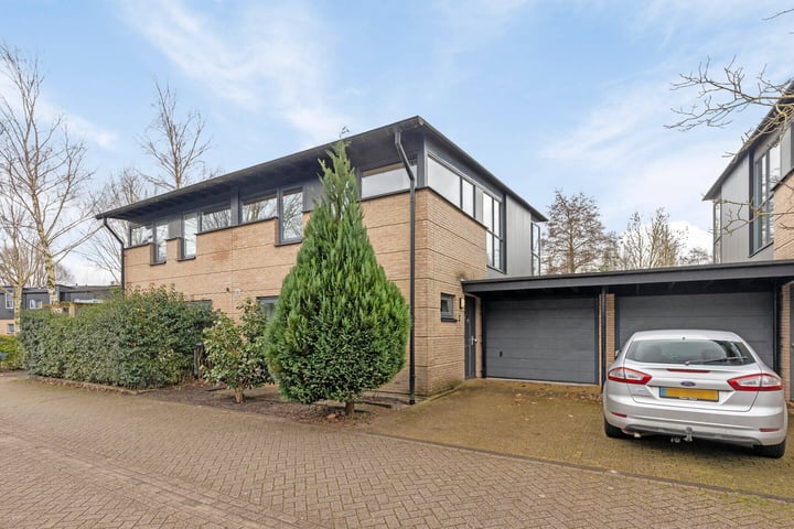 Sidney Joneshof 2 in Utrecht foto