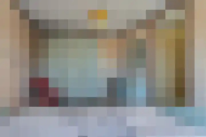 Simone Veilhof 3 Goes thumbnail 18