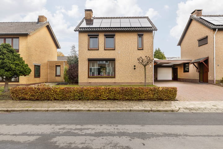 Sint Catharinastraat 8 in Elsloo foto