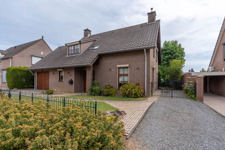 Sint Hubertusstraat 43 in Vortum-Mullem foto