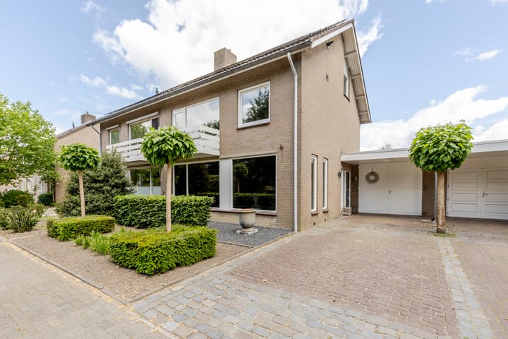 Sint Jorisstraat 22 in Helvoirt foto