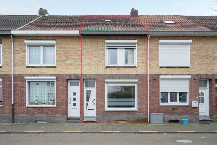 Sint Lambertusstraat 9 in Sittard foto