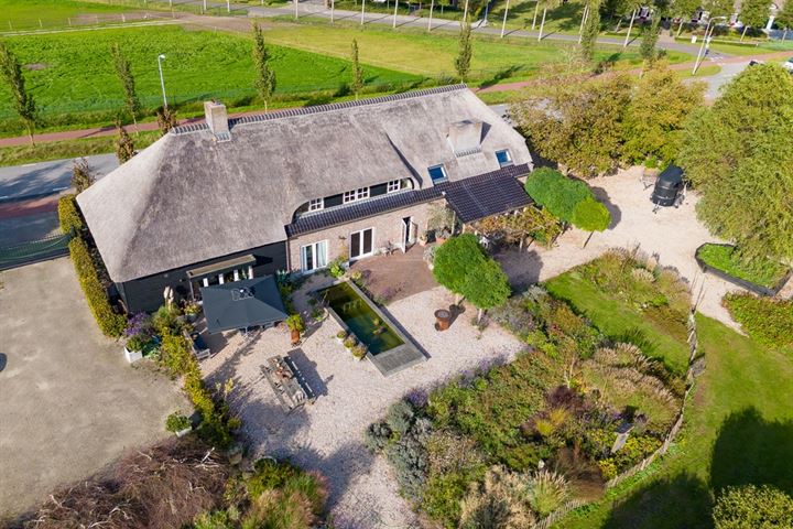 Sint-Oedenrodeseweg 52 in Best foto