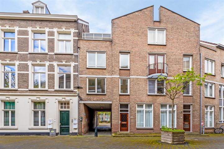 Sint Teunisstraat 11B in Maastricht foto