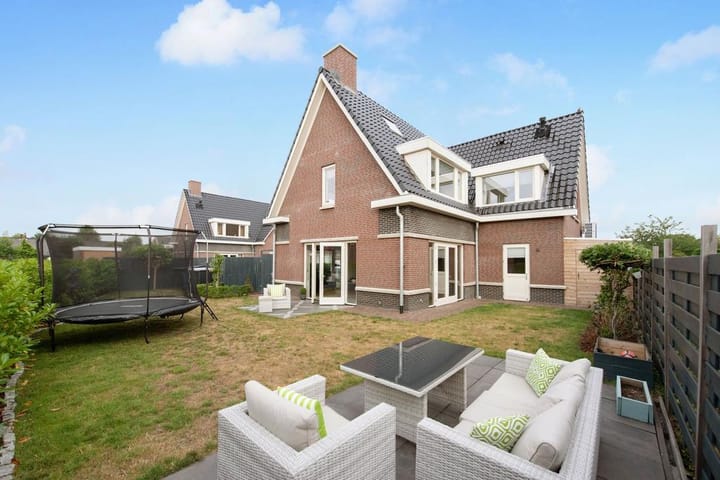 Sir Winston Churchillln 1013b in Rijswijk foto