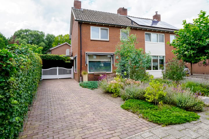 Foto van woning Siriusstraat 12, Borne