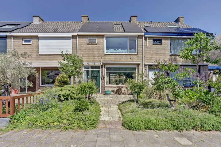 Slauerhoffstraat 21 in Ridderkerk foto