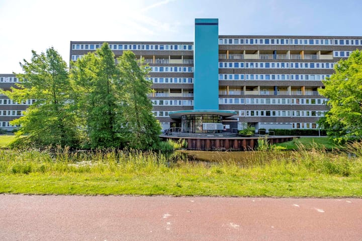 Sloep 142 in Groningen foto