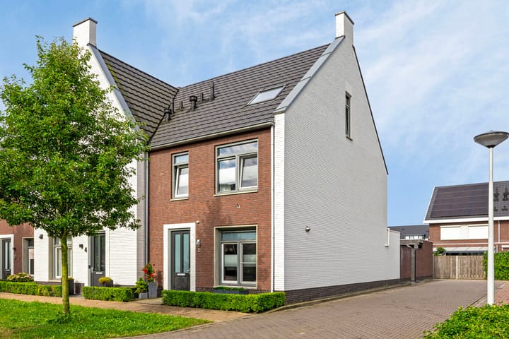 Foto van woning Slotgracht 2, Drunen