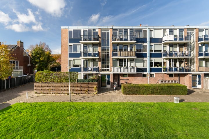 Slotlaan 79 in Capelle aan den IJssel foto