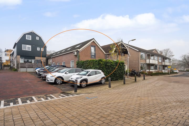 Sluislaan 44 in Moordrecht foto