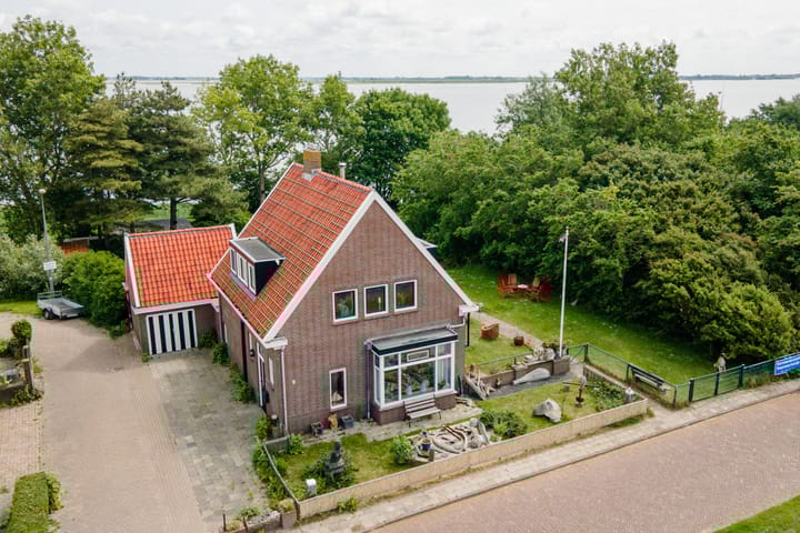 Sluisweg 41 in Kornwerderzand foto