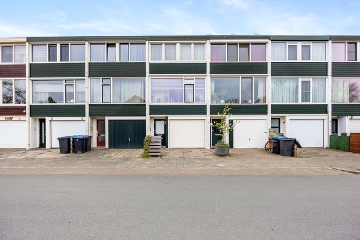 Smaragdstraat 11 in Groningen foto