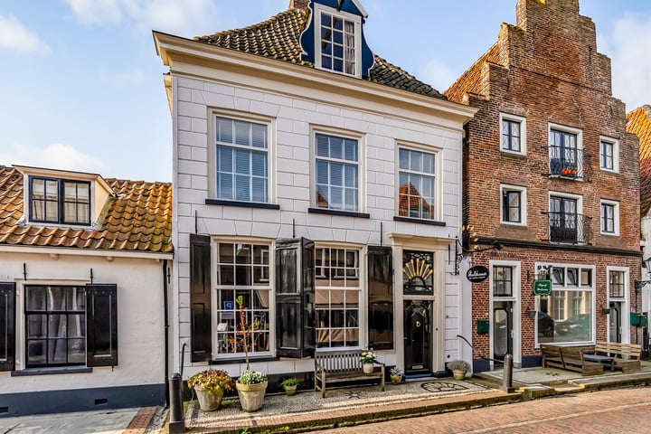 Smedestraat 10 in Elburg foto
